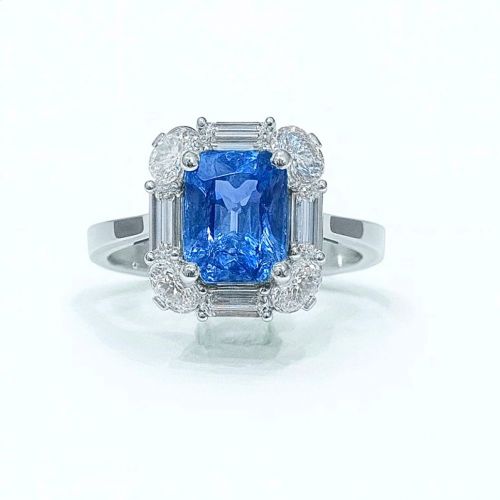 Sapphire Ring   REF:440 ID:10500