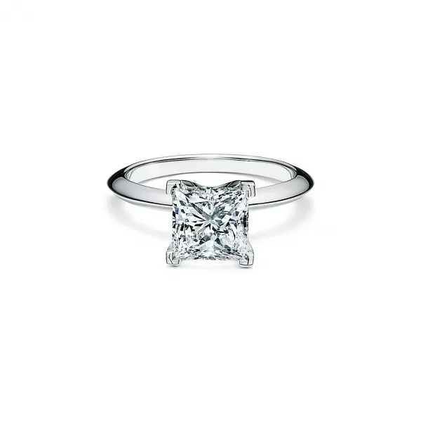 Princess-cut Diamond Engagement Ring in Platinum