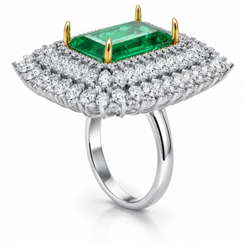 Royal collection Emerald Ring
